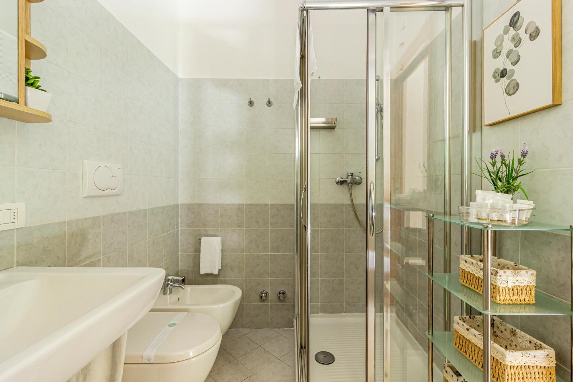 Private Garden & Garage - Self Check-In & Remote Access Διαμέρισμα Όπως Εξωτερικό φωτογραφία